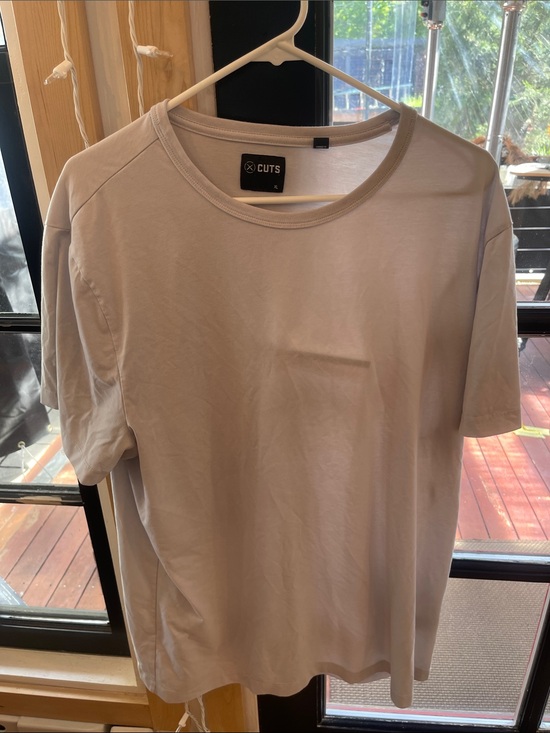 Cuts Clothing Other - Cuts Clothing Short-Sleeve Crew T-Shirt in Light Beige